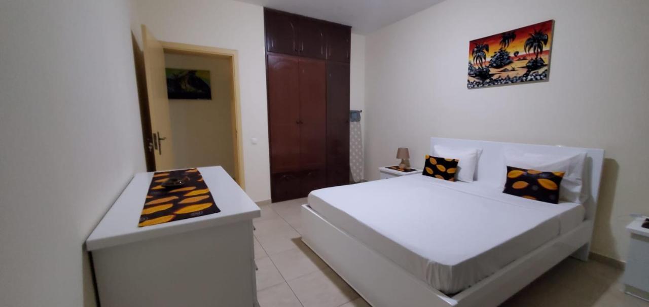 Apartamento Teixeira Espargos Luaran gambar